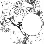 Kolorowanka ActionMan na motocyklu do druku dla dzieci.