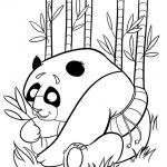 Panda w lesie do wydrukowania i pokolorowania.