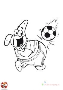 Patryk z kreskówki SpongeBob grający w piłkę nożną