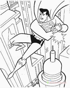 Superman w mieście – kolorowanka Superman w akcji na tle miasta - kolorowanka do druku
