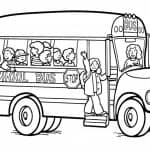Kolorowanka autobusu szkolnego z dziećmi i kierowcą.