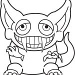 Dziecięca kolorowanka goblin z dużymi oczami i zębami do wydrukowania.