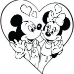 Myszki Mickey i Minnie w sercu, idealne do kolorowania dla dzieci.