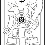 Kolorowanka Ninjago z postacią ninja i mieczem do wydrukowania.