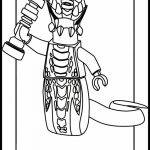 Czarno-biała kolorowanka Ninjago z potworem do wydruku.