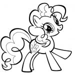 Kolorowanka Pinkie Pie z My Little Pony do druku dla dzieci.