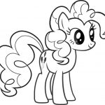 Kolorowanka Pinkie Pie z My Little Pony do druku dla dzieci.