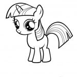 Kolorowanka Twilight Sparkle z My Little Pony do druku.