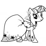 Czarno-biała kolorowanka Twilight Sparkle z My Little Pony.